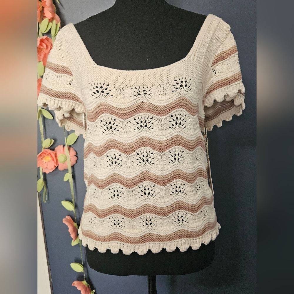 NWT Jessica Simpson Crochet Scalloped Knit Sweater Size XL